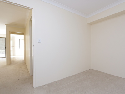 7 / 52 King George Street, Victoria Park