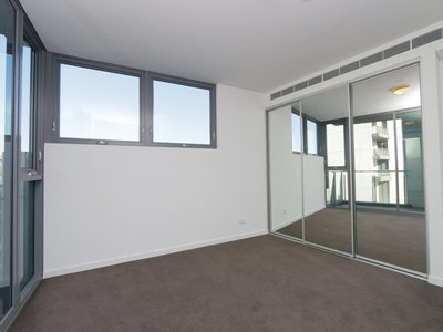303 / 21 Bow River, Burswood