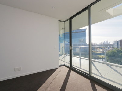 303 / 21 Bow River, Burswood