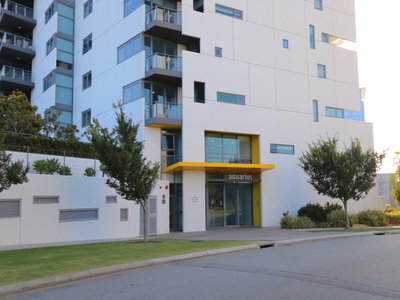 303 / 21 Bow River, Burswood