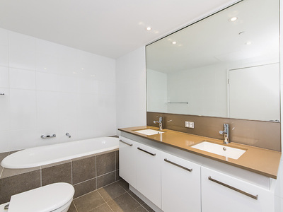 1402 / 2 Oldfiled Street, Burswood