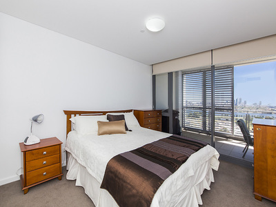 1402 / 2 Oldfiled Street, Burswood