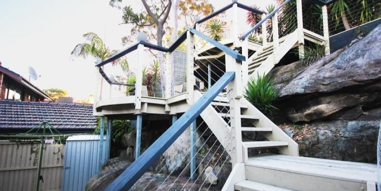 2 Louise Avenue, Chatswood West