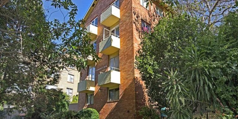 9 / 28 Hampden Road, Artarmon