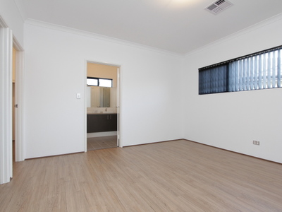 63 Ballycastle Loop, Canning Vale