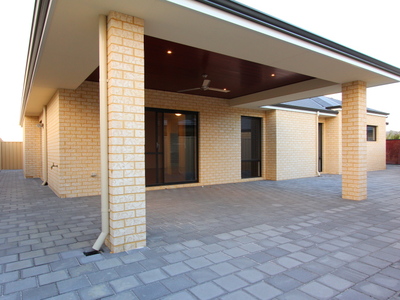 63 Ballycastle Loop, Canning Vale