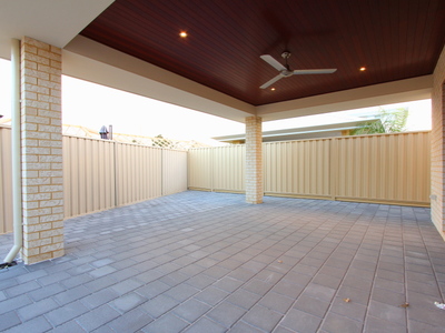 63 Ballycastle Loop, Canning Vale