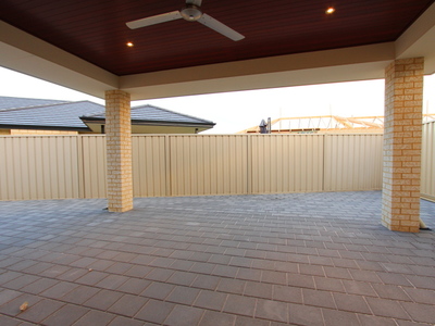 63 Ballycastle Loop, Canning Vale