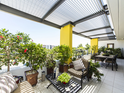 201 / 2 Oldfield Street, Burswood