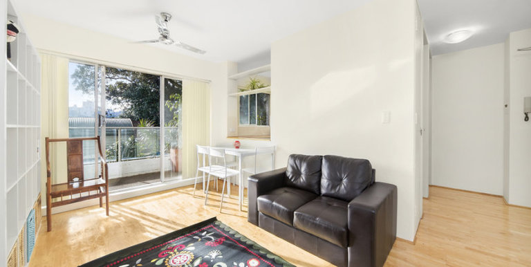 6 / 4 Munro Street, Mcmahons Point