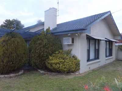 4 Princes Crescent, Shepparton