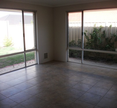 42 Belhaven Terrace, Quinns Rocks