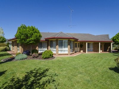 14 St Martins Drive, Mount Gambier