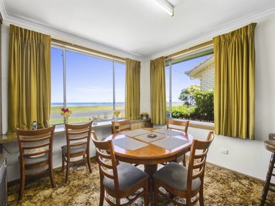 115 Sea Parade, Port Macdonnell