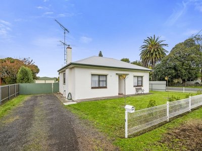 11 Holder Street, Mount Gambier