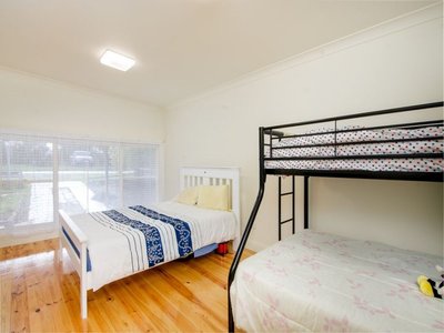 24 Dry Creek Road , Donovans