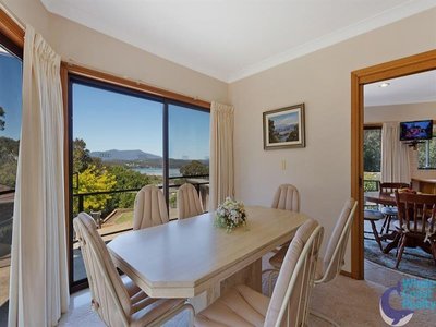 71 Eastaway Avenue, North Narooma