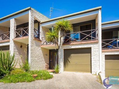 9 / 3 Angle Pl, Narooma