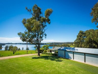 313 Riverview Road, North Narooma