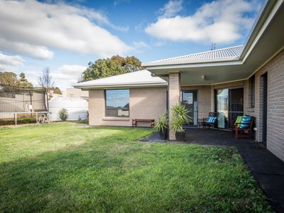 27 Dolomite Drive , Mount Gambier