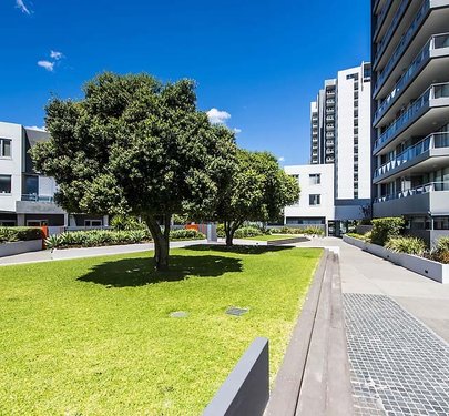 201 / 30 The Circus, Burswood