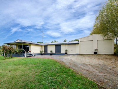 83 Lake Edward Road , Glencoe