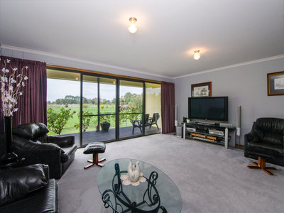83 Lake Edward Road , Glencoe