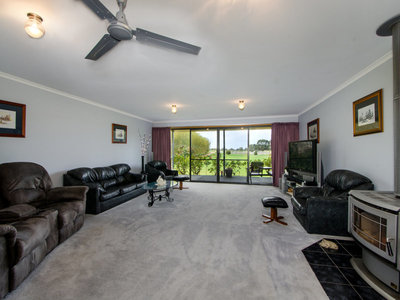 83 Lake Edward Road , Glencoe