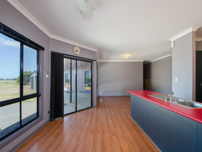 24 Yahl Main Road, Yahl