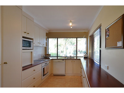 79 Billing Road, Worrolong
