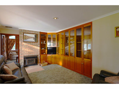 79 Billing Road, Worrolong
