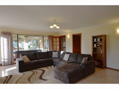 79 Billing Road, Worrolong