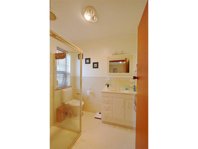 79 Billing Road, Worrolong