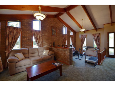 79 Billing Road, Worrolong