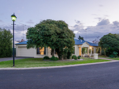 3 Warrick Close, Mount Gambier