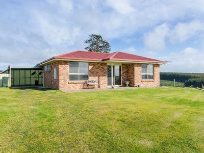 33918 Princes Highway, Compton