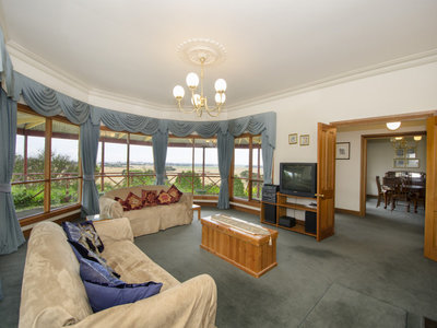 247 Mt Percy Road, Compton