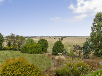 247 Mt Percy Road, Compton