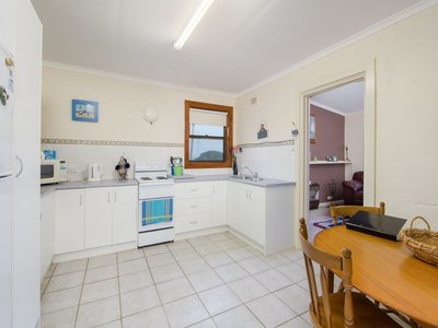 16 Ashby Drive, Nene Valley