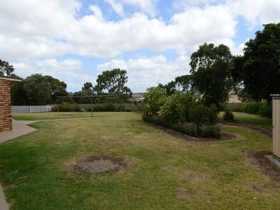261 Kennedy Avenue, Worrolong