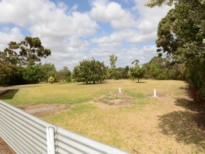 261 Kennedy Avenue, Worrolong