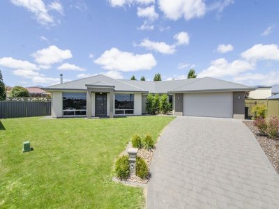 9 Saxon Court, Mount Gambier