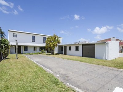 77 Milstead Street , Port Macdonnell