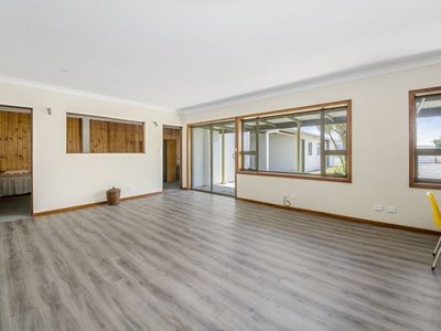 77 Milstead Street , Port Macdonnell