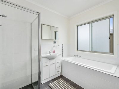 7 Dolomite Drive, Mount Gambier