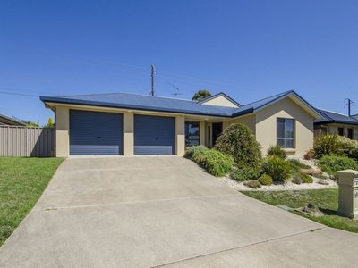 8 Lee Court, Mount Gambier