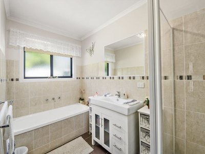 8 Lee Court, Mount Gambier