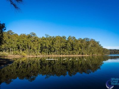 100 Hobbs Point Road, Narooma