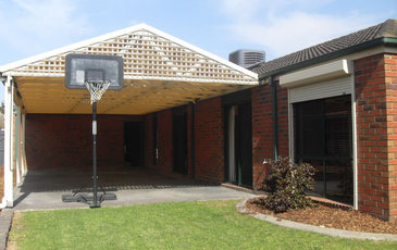 8 Hedgerow Court, Narre Warren South