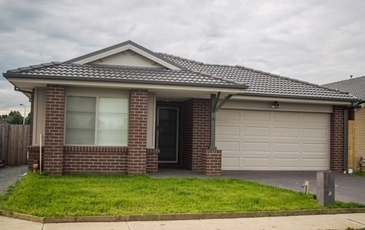 11 Avisha Way, Narre Warren